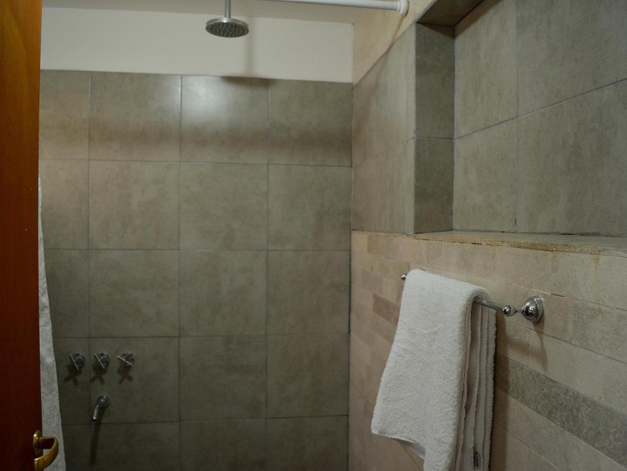 Via Lavalle Suites サンルイス エクステリア 写真